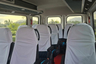 16 seater Urbania Luxury seats